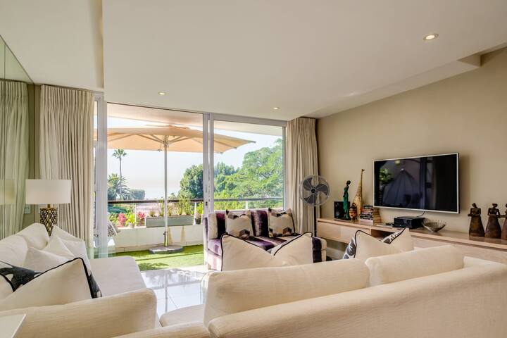 Elegant Apartment at the Waterclub (Amani Views) gallery image 2