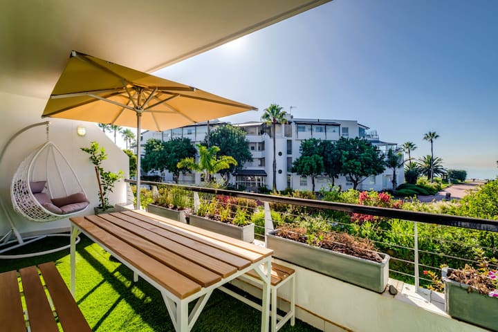 Elegant Apartment at the Waterclub (Amani Views)