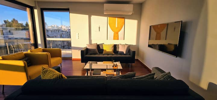 Acropolis Skyvilla • 7br Penthouse & Terrace Views - Griekenland