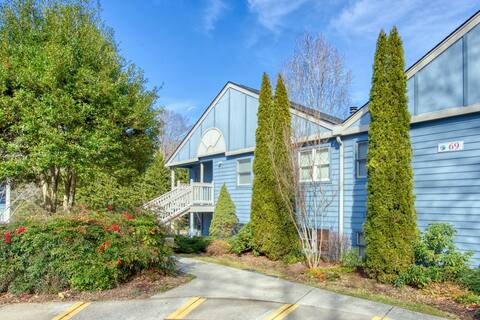 3BR | Patio | Pool | Fireplace | Washer/Dryer