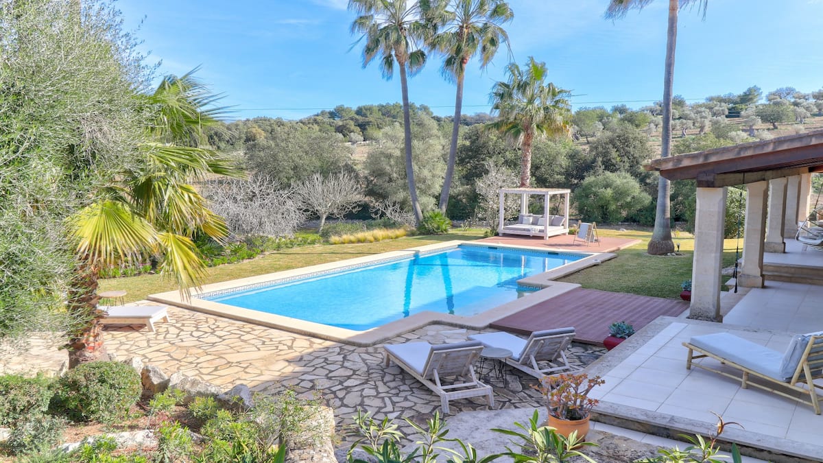 Luxury Finca with Jacuzzi