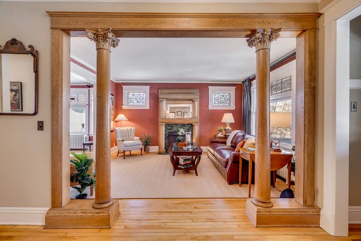 MINNeSTAY* The Fitzgerald | Vintage gallery image 3