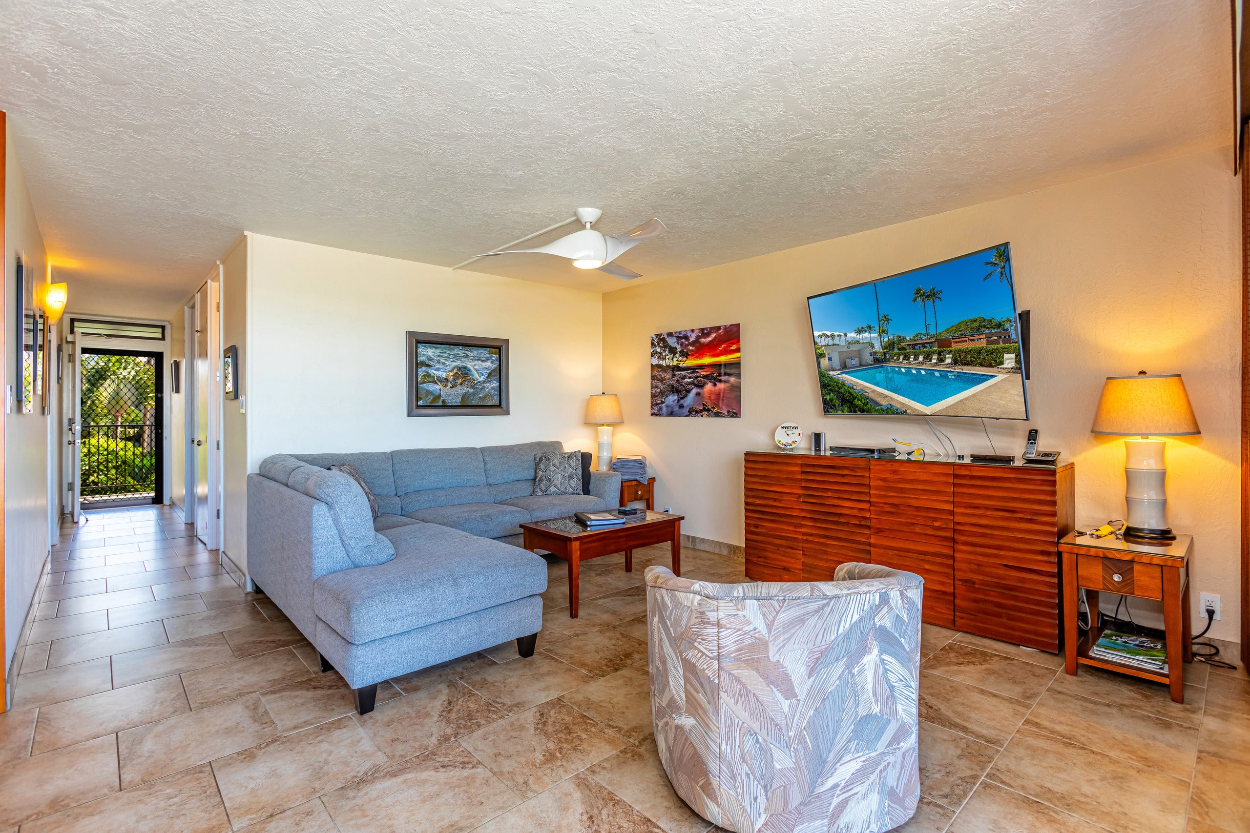 Condo in Kihei · ★4.75 · 2 bedrooms · 2 beds · 2 baths - Image 4