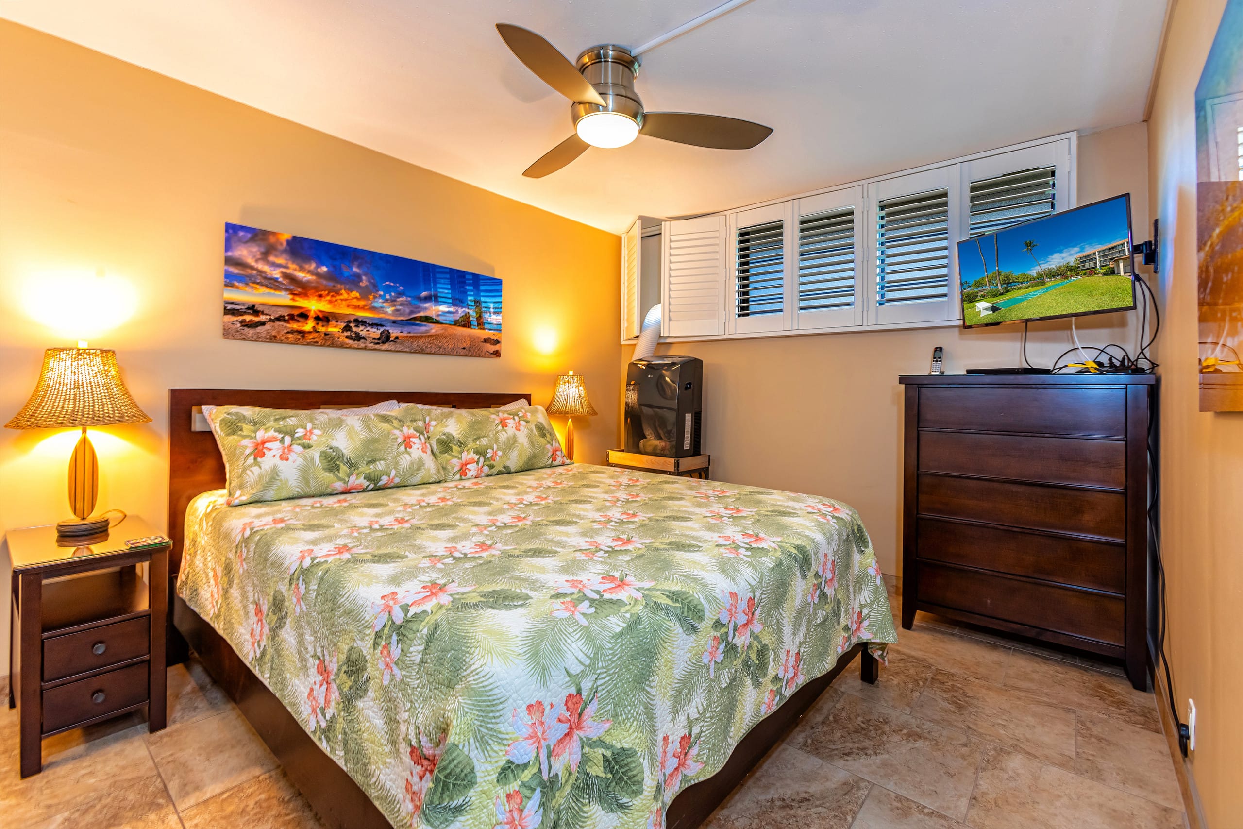 Condo in Kihei · ★4.75 · 2 bedrooms · 2 beds · 2 baths - Image 10