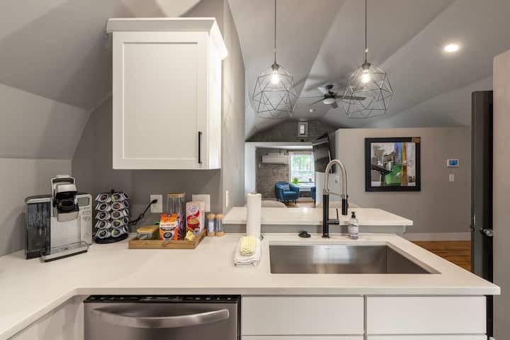 Close To Stadiums, Downtown Cincy, & More, 1br Apt - Covington, KY
