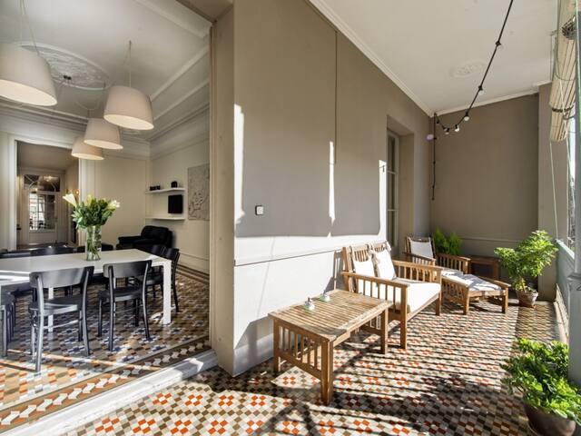 SibsBcn- Rambla- Family Friends Business Central gallery image 5