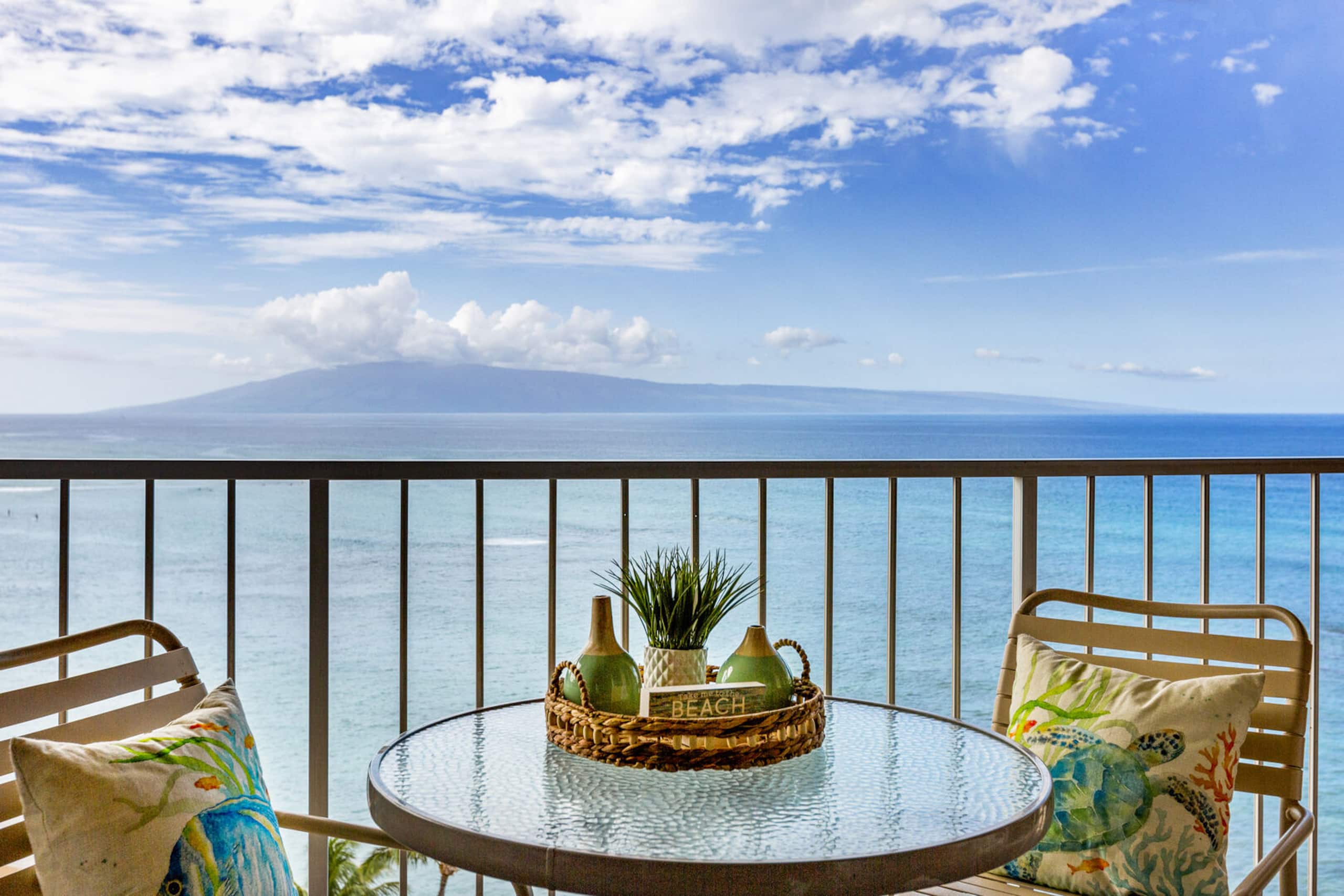 Condo in Lahaina · ★4.88 · 1 bedroom · 2 beds · 1 private bath - Image 1