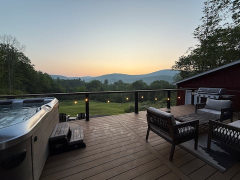 Private Catskill Getaway | HotTub w/ Mountain View