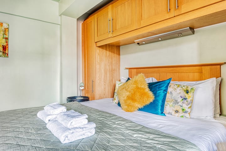 Соби: спална соба