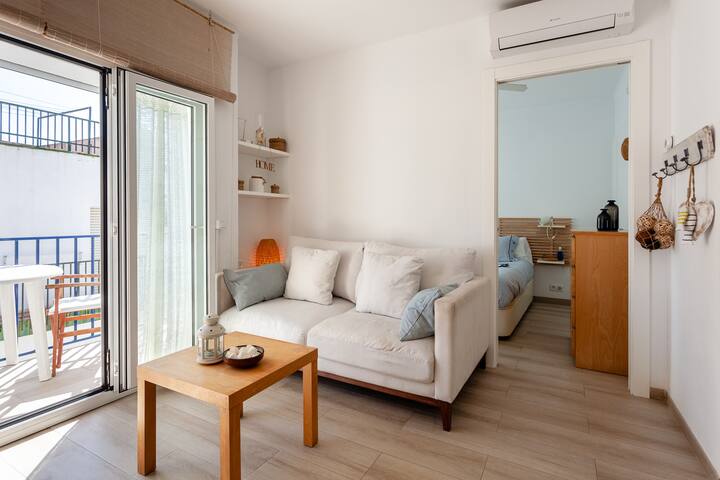 Llafranc 100 – Calle Coral gallery image 3