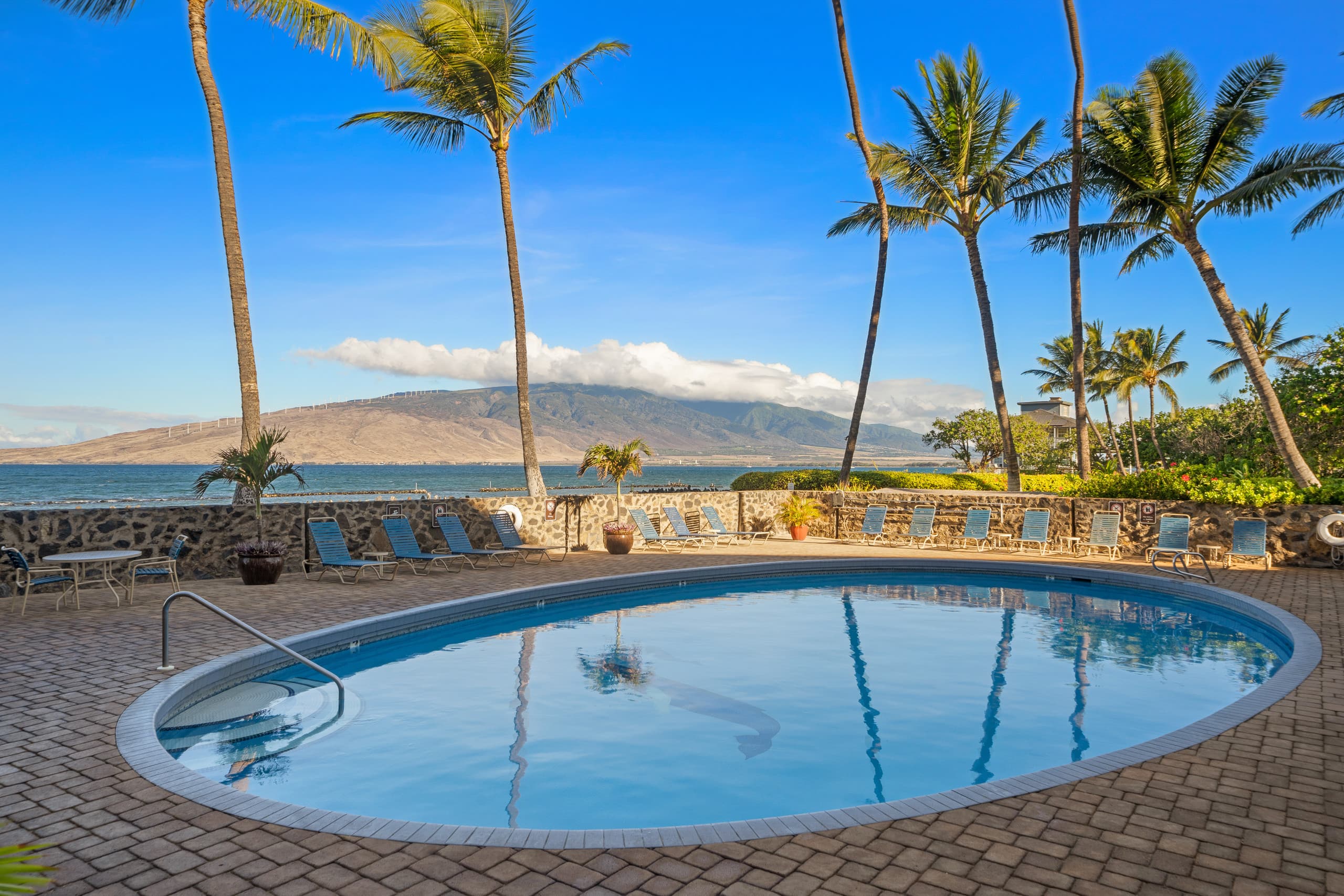 Condo in Kihei · ★4.34 · 2 bedrooms · 3 beds · 2 baths - Image 37