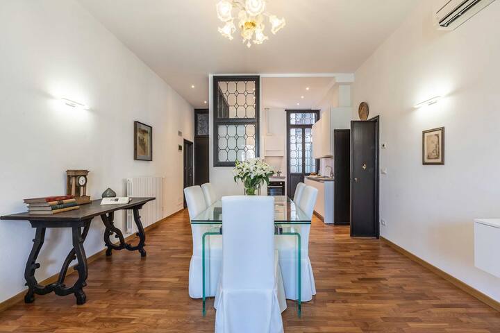 Madama Butterfly gallery image 2