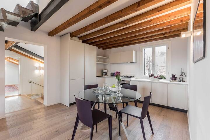 San Trovaso Terrace gallery image 5