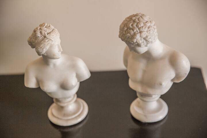 Veronese gallery image 5