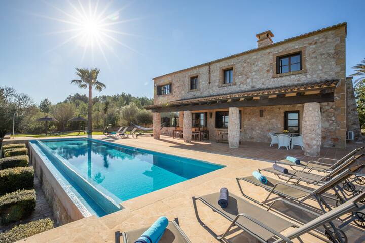 Esturonet, Finca 5StarsHome Mallorca
