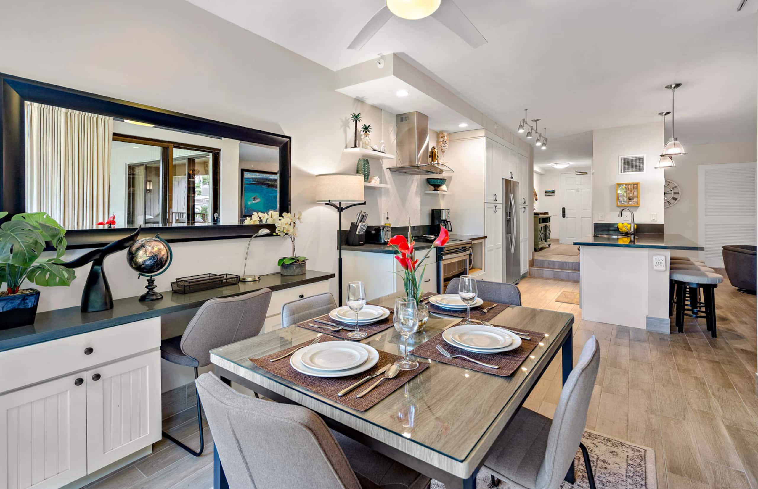 Condo in Lahaina · ★4.83 · 2 bedrooms · 3 beds · 2 baths - Image 11