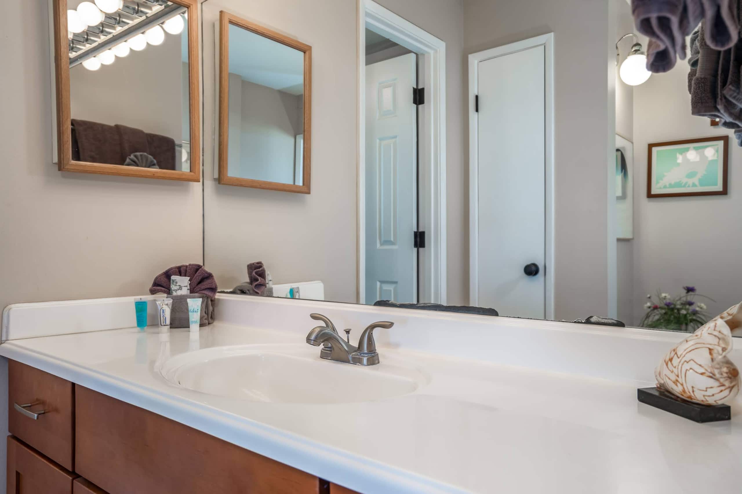 Condo in Kihei · ★4.82 · 3 bedrooms · 4 beds · 2 baths - Image 18