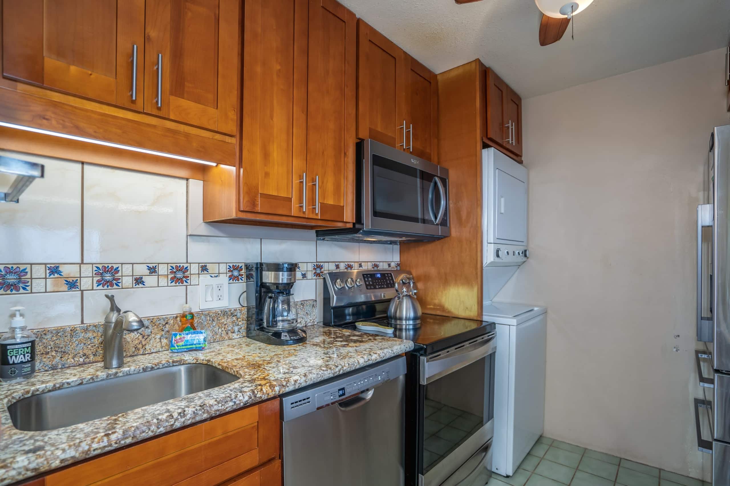 Condo in Kihei · ★4.82 · 3 bedrooms · 4 beds · 2 baths - Image 10