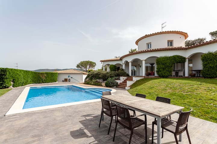 Villa Blanca gallery image 2