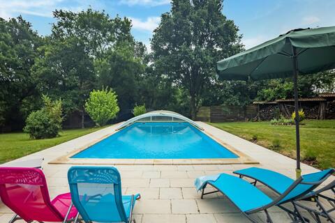 Holiday Home with Roofed Swimming Pool