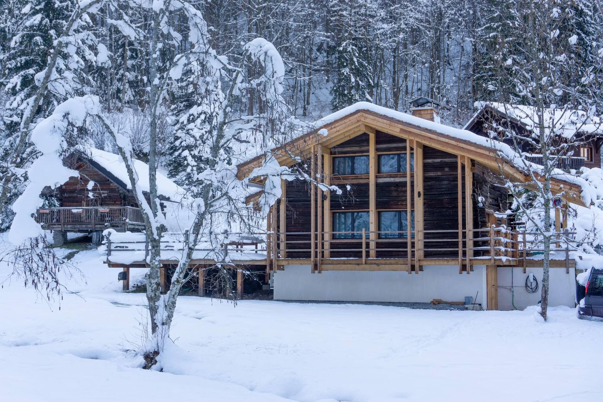 Chalet L'Oratoire & Mazot - Renovated Historic Chalet - Huge Garden & Separate Cabin for 2