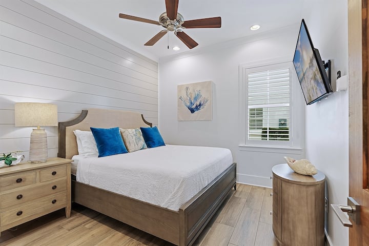 الطابق الأول - جناح كبير مع حمام داخلي