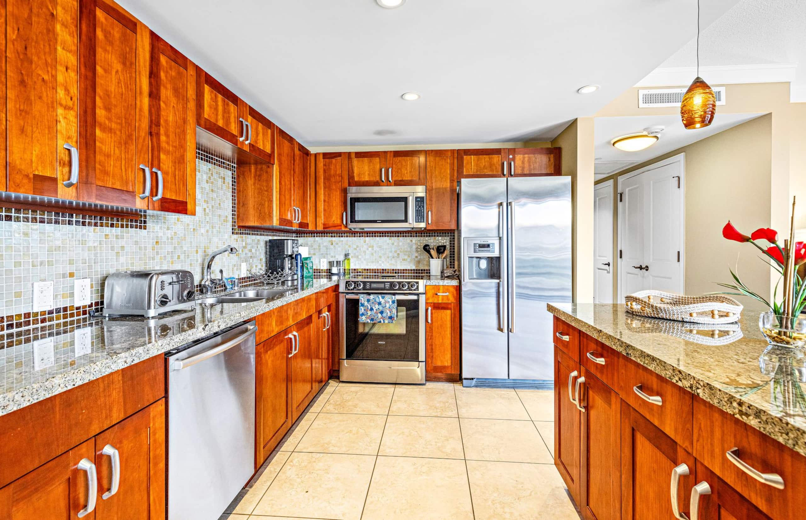 Condo in Lahaina · ★4.68 · Studio · 3 beds · 1 bath - Image 17