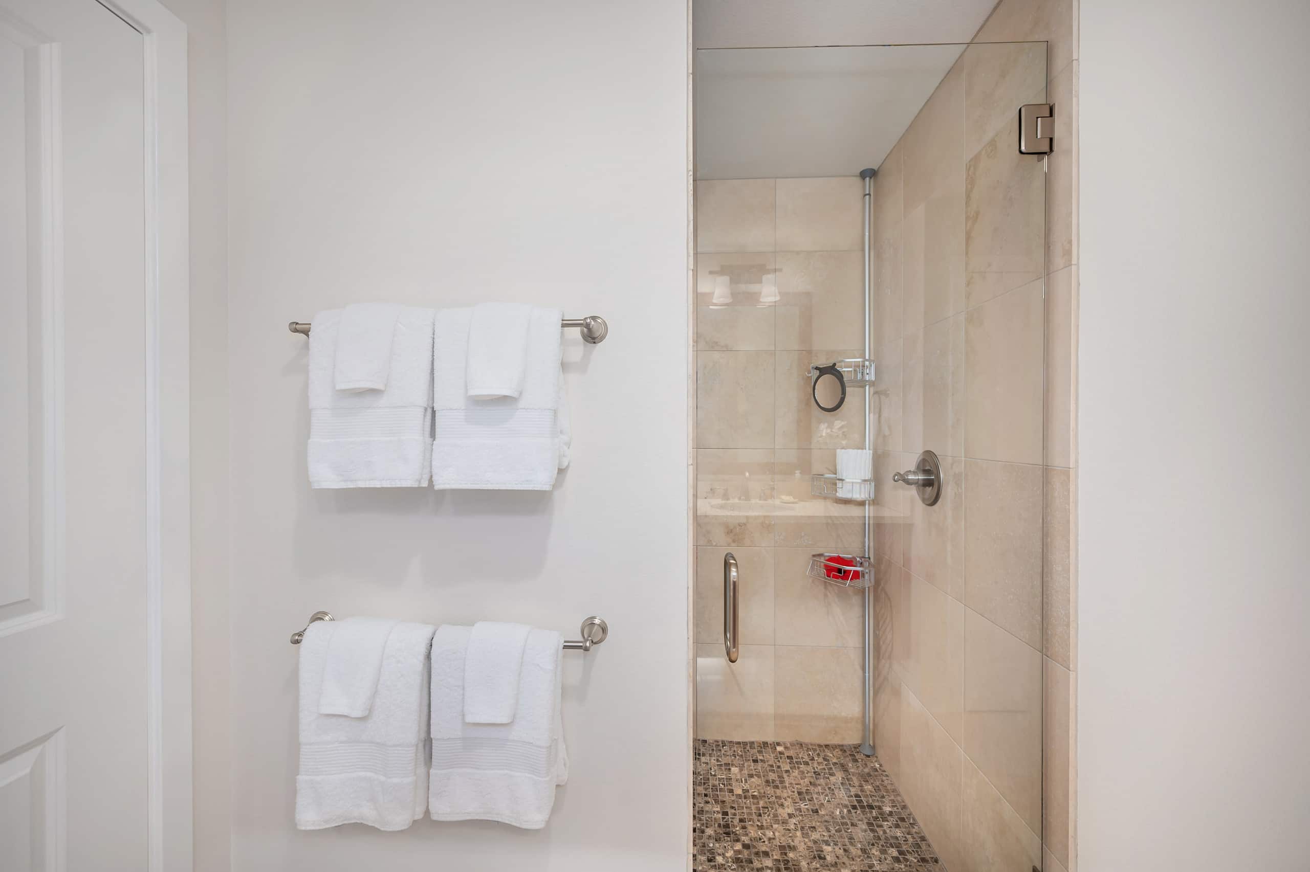 Condo in Koloa · ★5.0 · 4 bedrooms · 5 beds · 3.5 baths - Photo 16