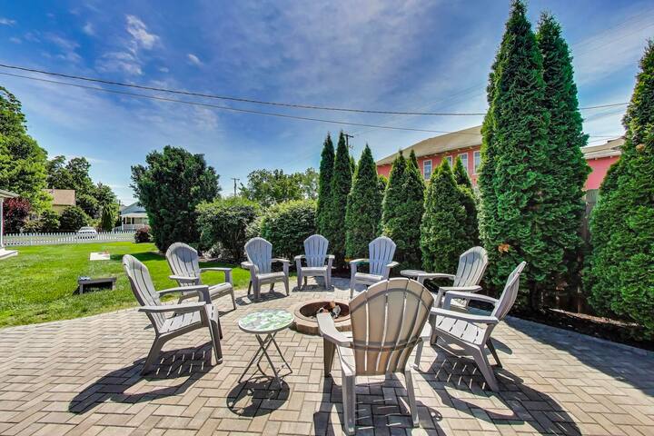 Elite Lake Rentals managed Airbnb listing 1