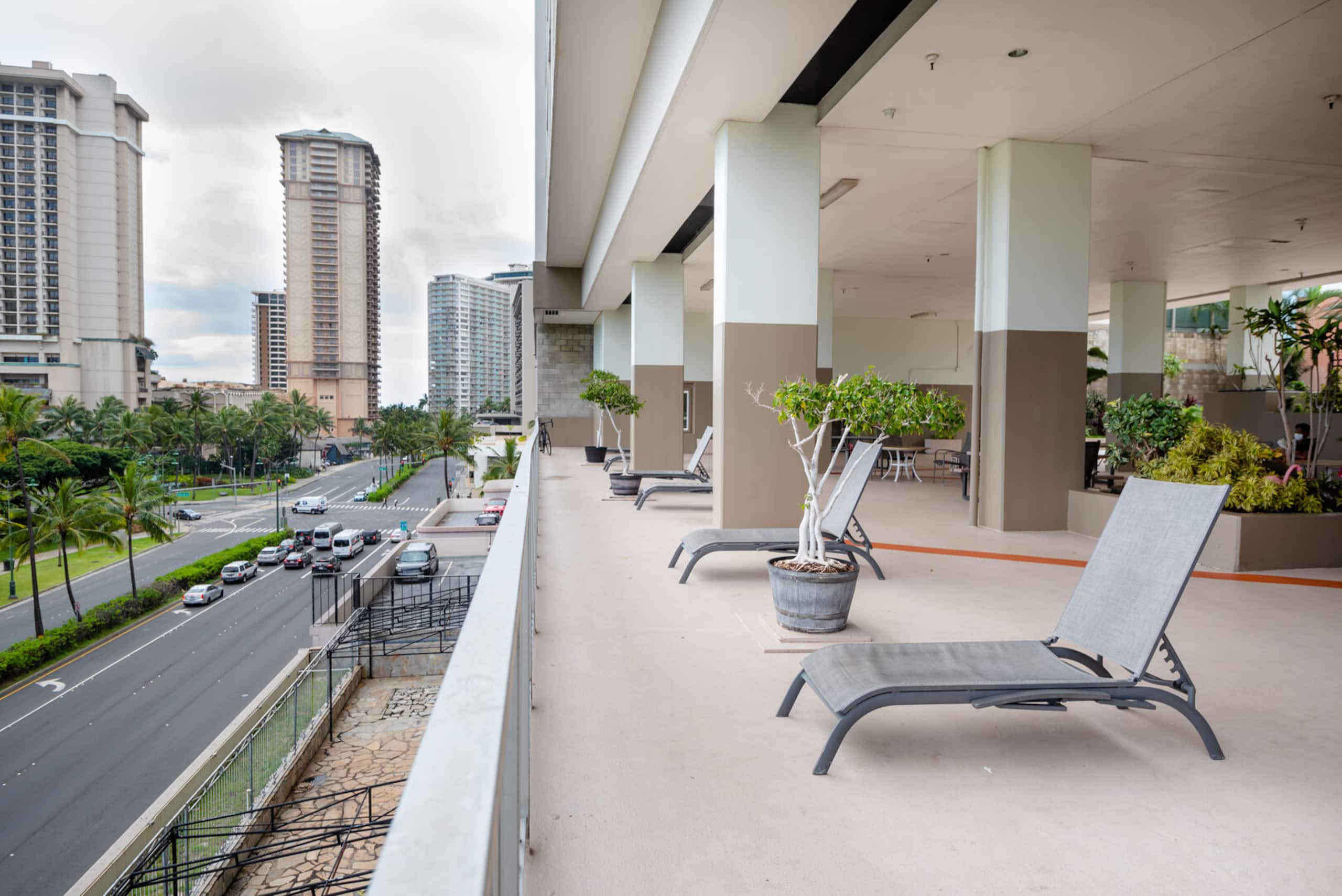 Condo in Honolulu · ★4.64 · 1 bedroom · 2 beds · 1 bath - Image 20