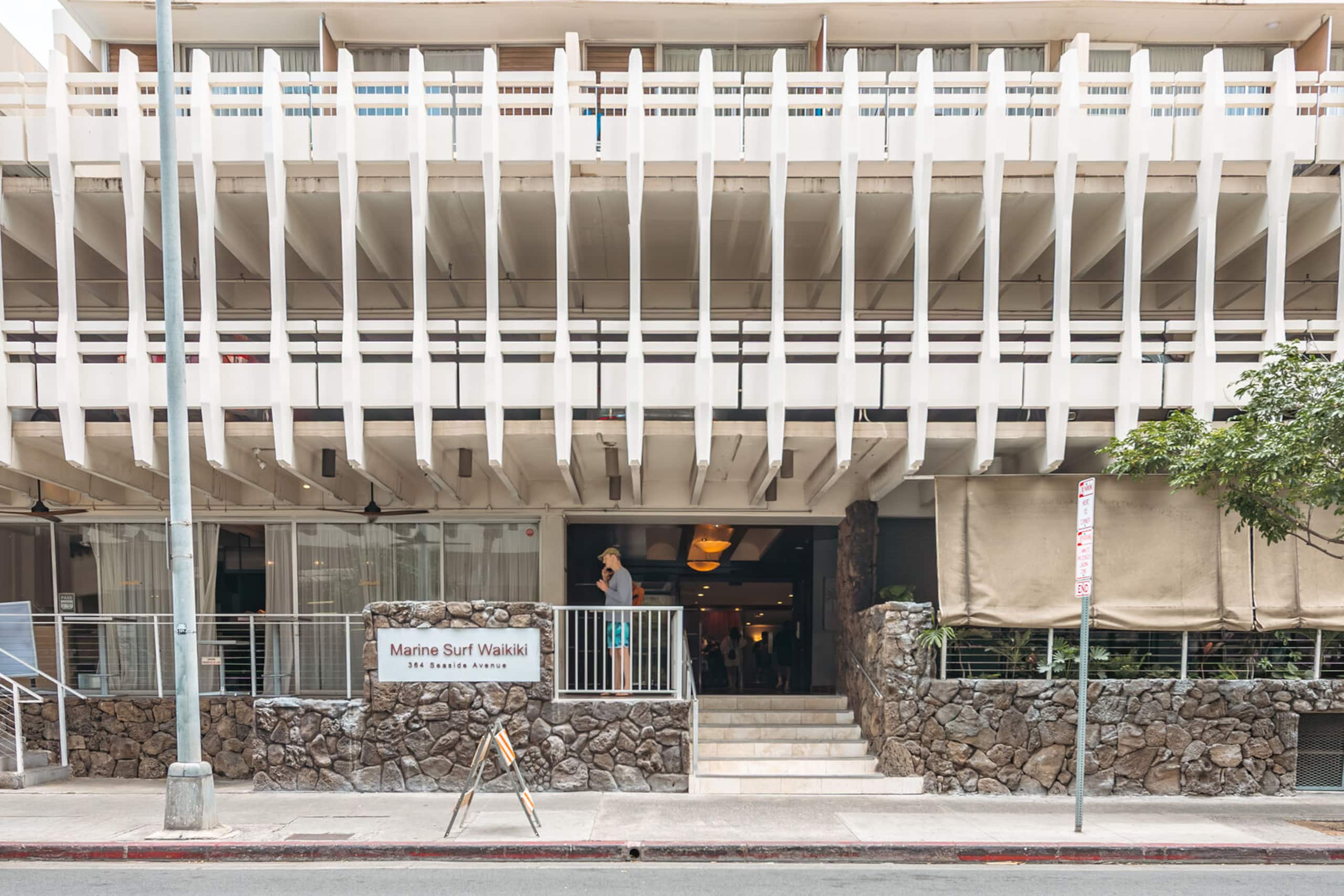 Condo in Honolulu · ★4.69 · 1 bedroom · 1 bed · 1 private bath - Image 38