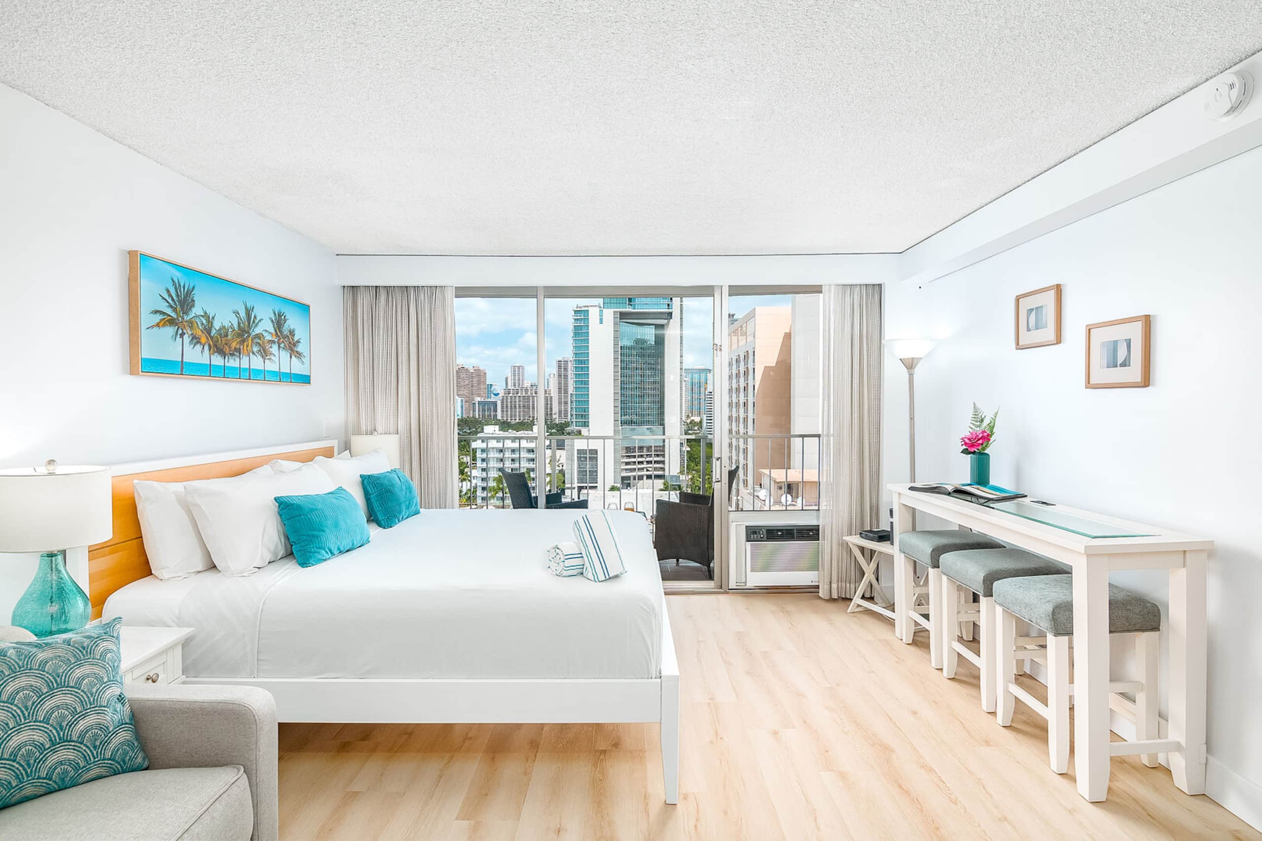 Condo in Honolulu · ★4.69 · 1 bedroom · 1 bed · 1 private bath - Image 16