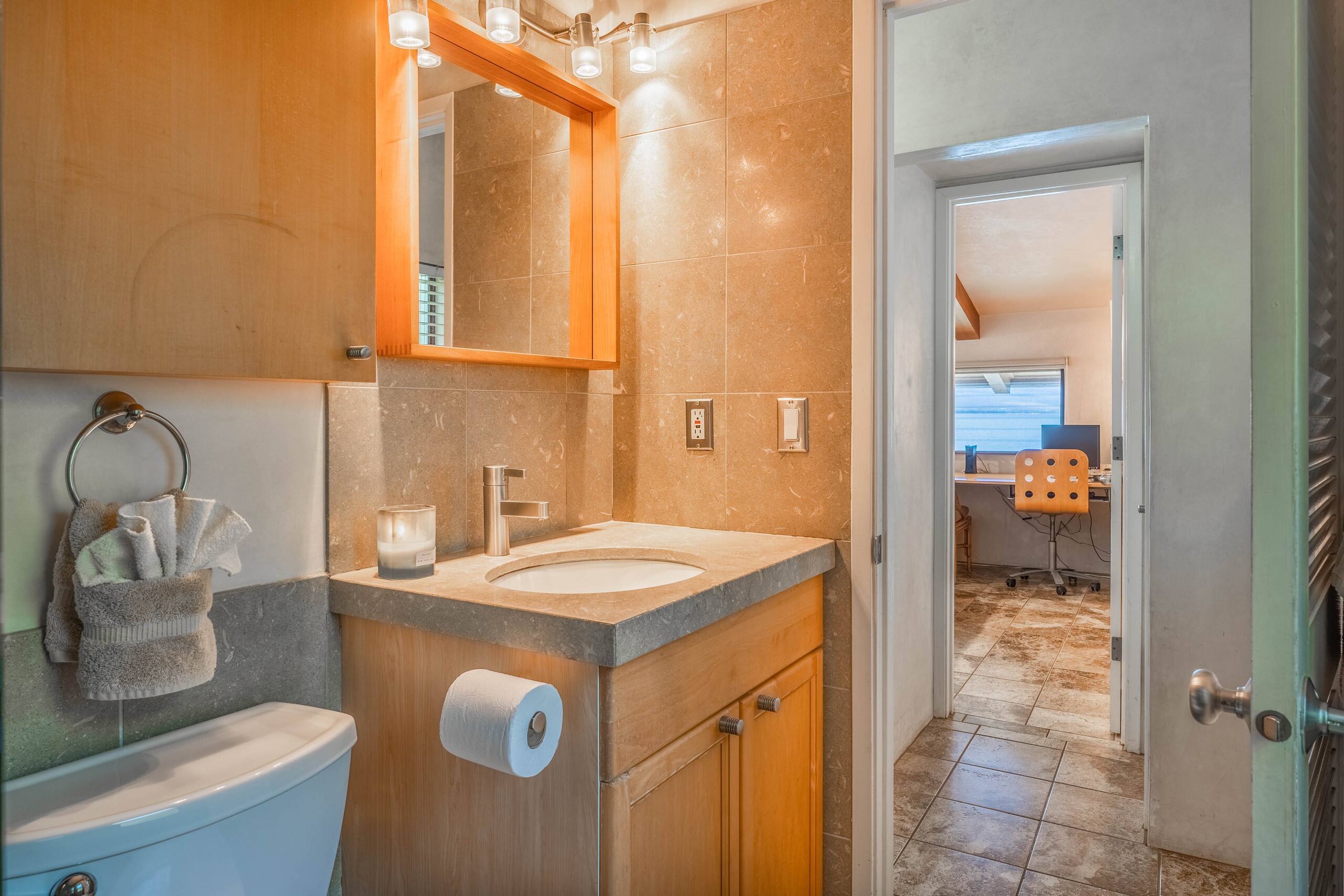 Condo in Wailuku · ★4.84 · 2 bedrooms · 3 beds · 2 baths - Image 27