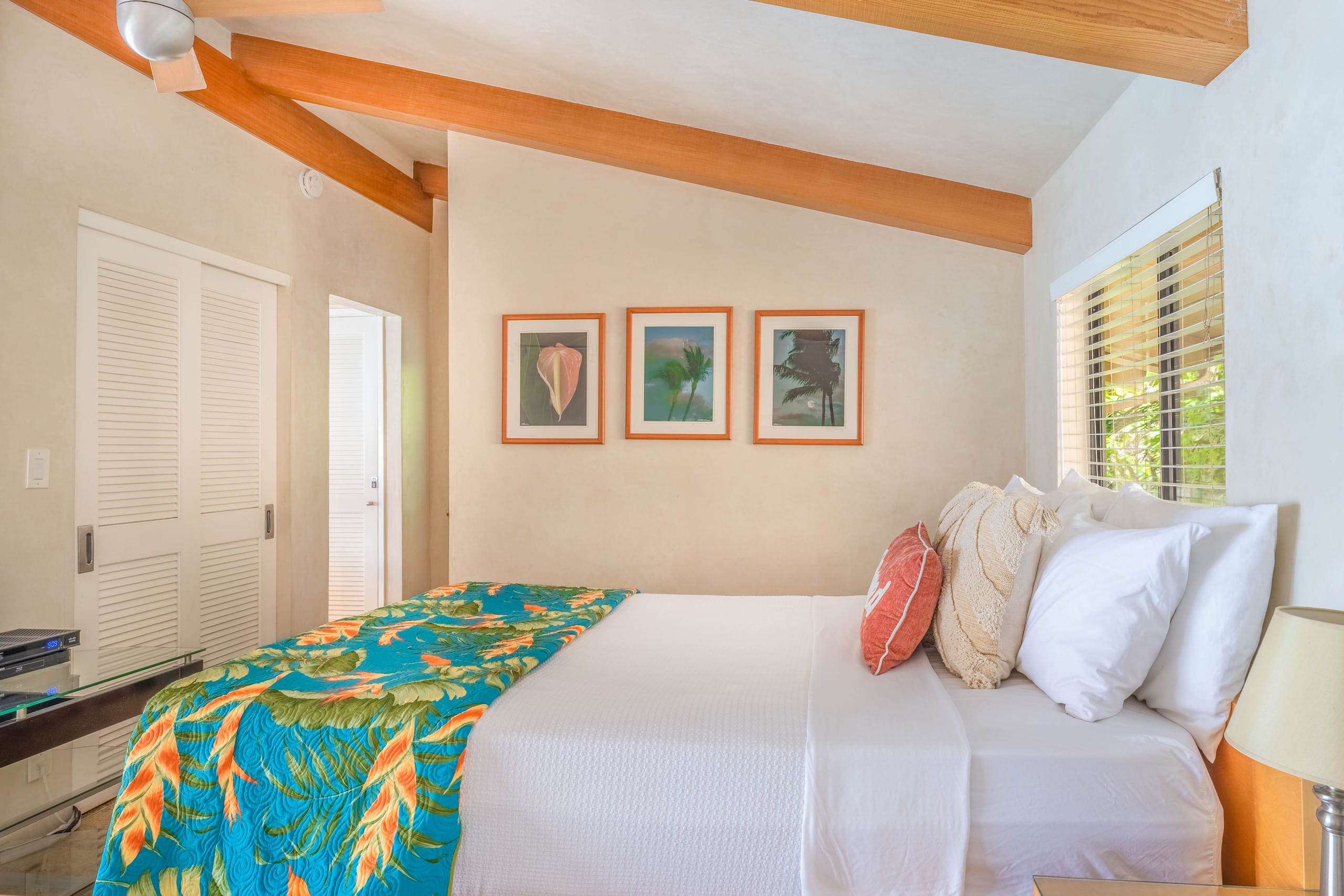 Condo in Wailuku · ★4.84 · 2 bedrooms · 3 beds · 2 baths - Image 25