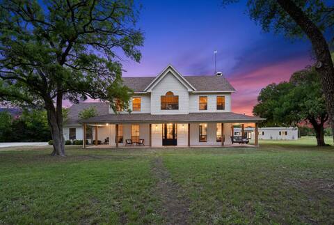 Countryside Haven W/ Hiking Trails, Arcade & Pool