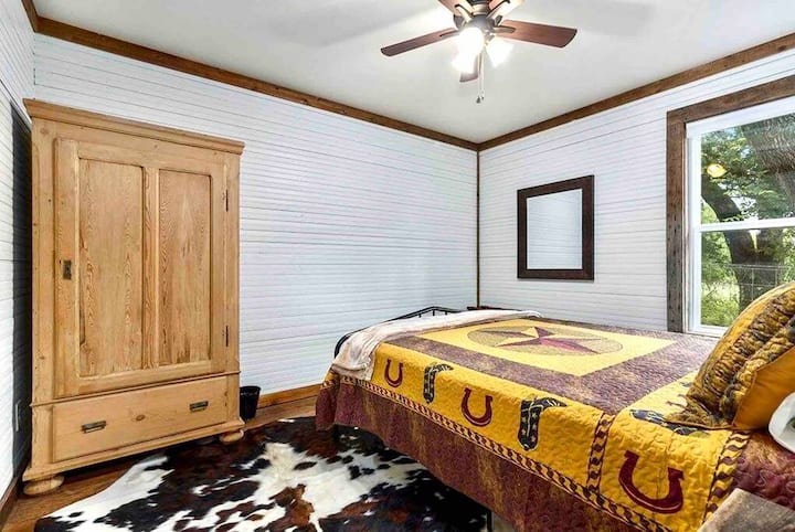 5aa5ee68 0f9f 46d6 82fb c75ce2052863