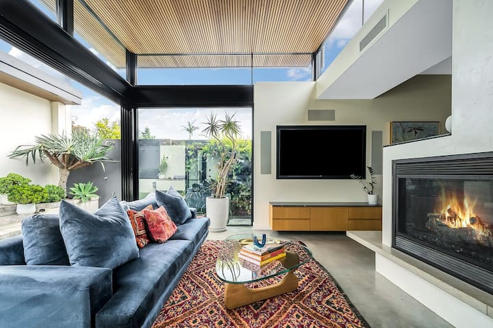 The Bower House Manly – 4 Bedroom Entire House gallery image 2