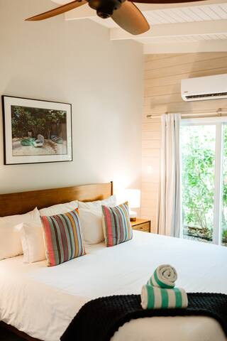 The Hideaway Hull Bay managed Airbnb listing 1