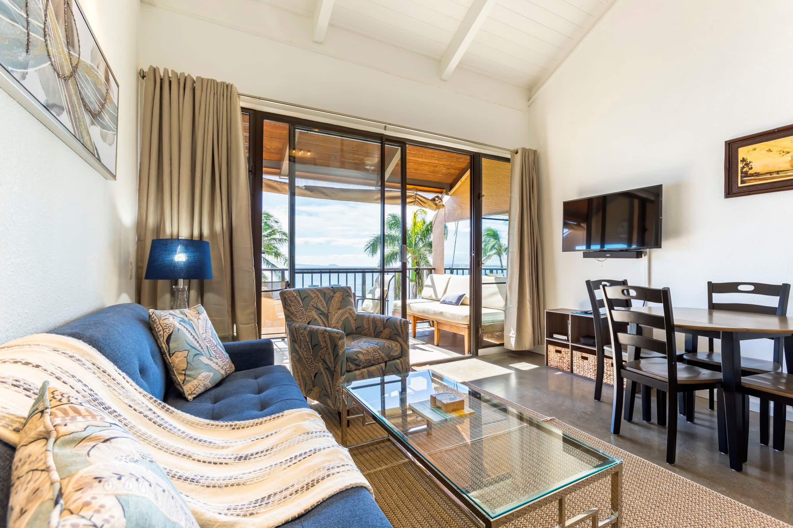 Condo in Wailuku · ★4.86 · 2 bedrooms · 3 beds · 2 baths - Image 8