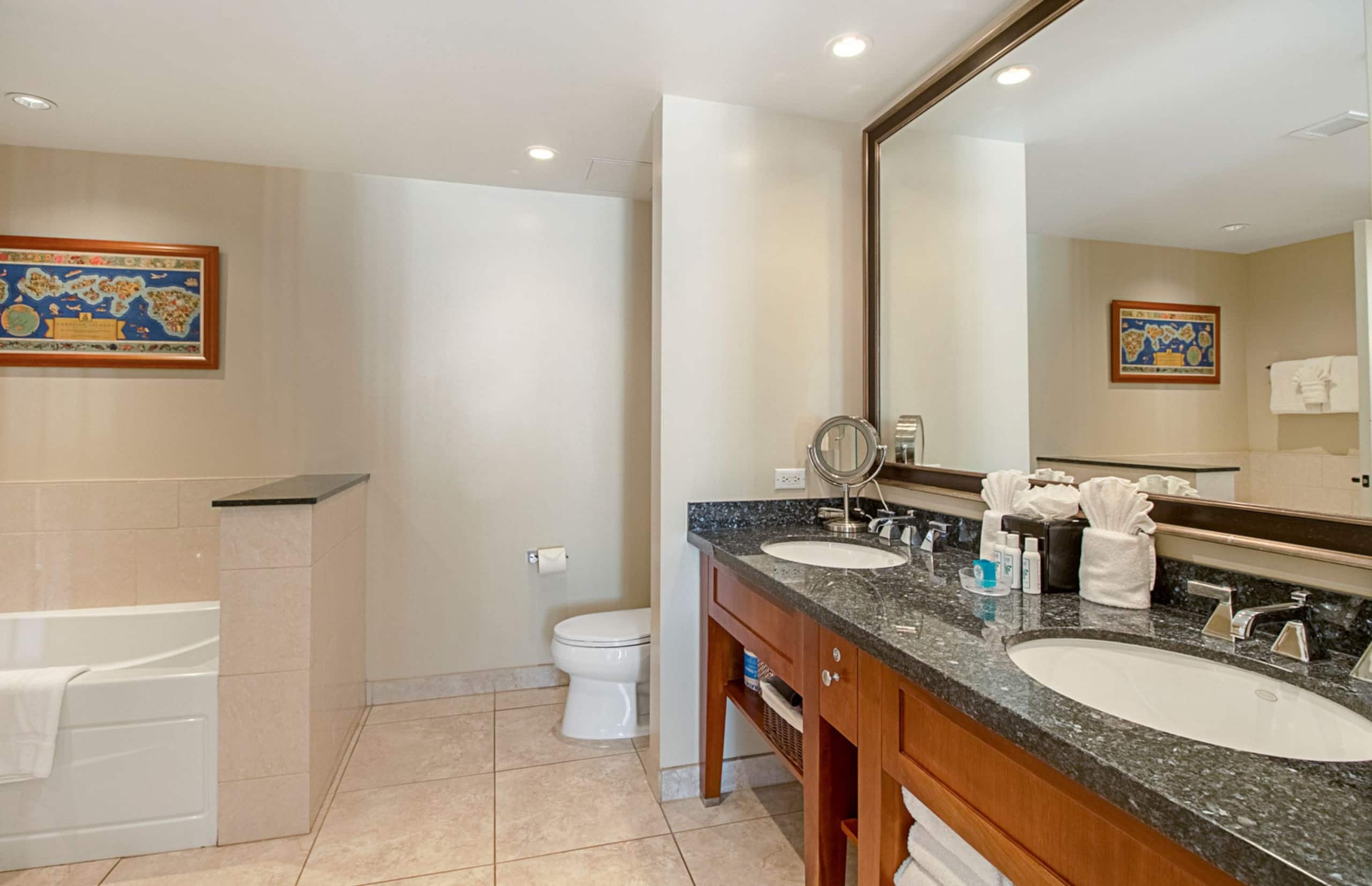 Condo in Lahaina · ★4.95 · 1 bedroom · 2 beds · 1 bath - Image 13