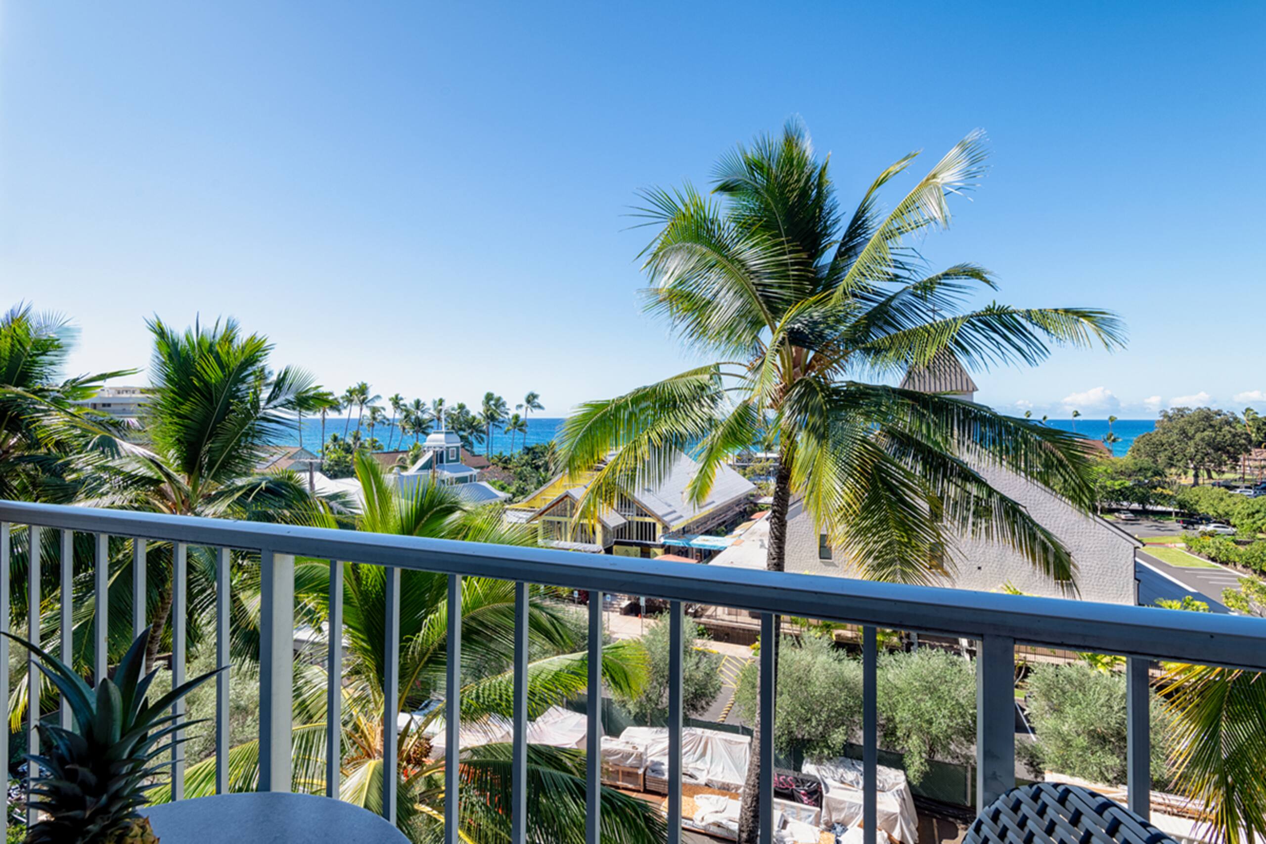 Condo in Kailua-Kona · ★4.4 · 1 bedroom · 1 bed · 1 bath - Image 10