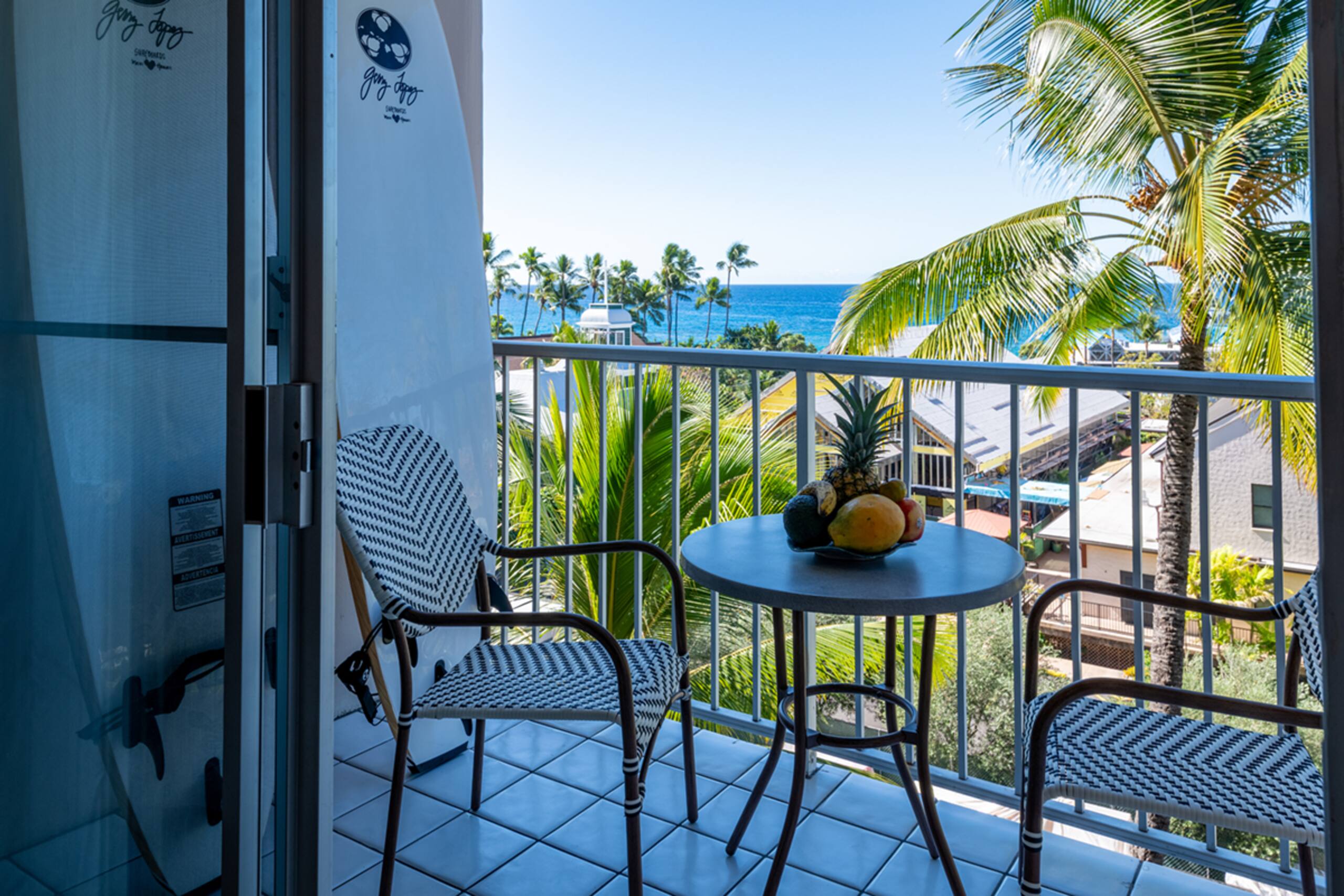 Condo in Kailua-Kona · ★4.4 · 1 bedroom · 1 bed · 1 bath - Image 11