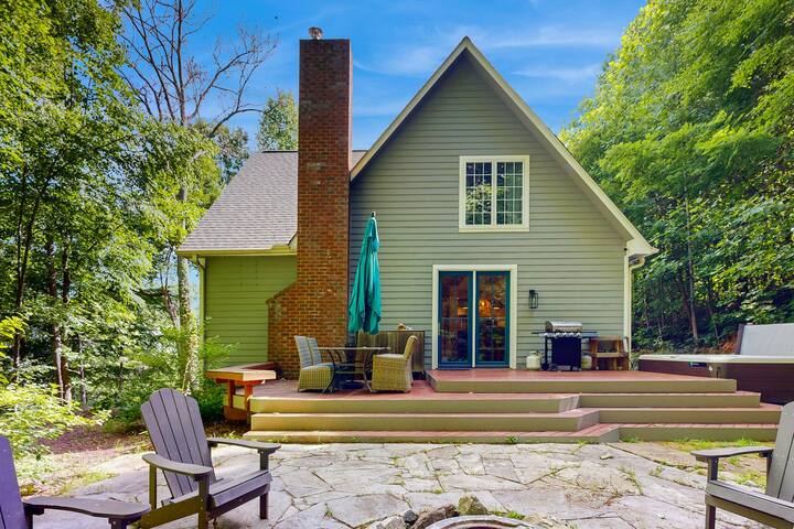 4BR | Balcony | Firepit | Home Office gallery image 2