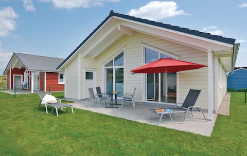 Top performing Airbnb: Awesome home in Dagebüll with sauna in Dagebüll