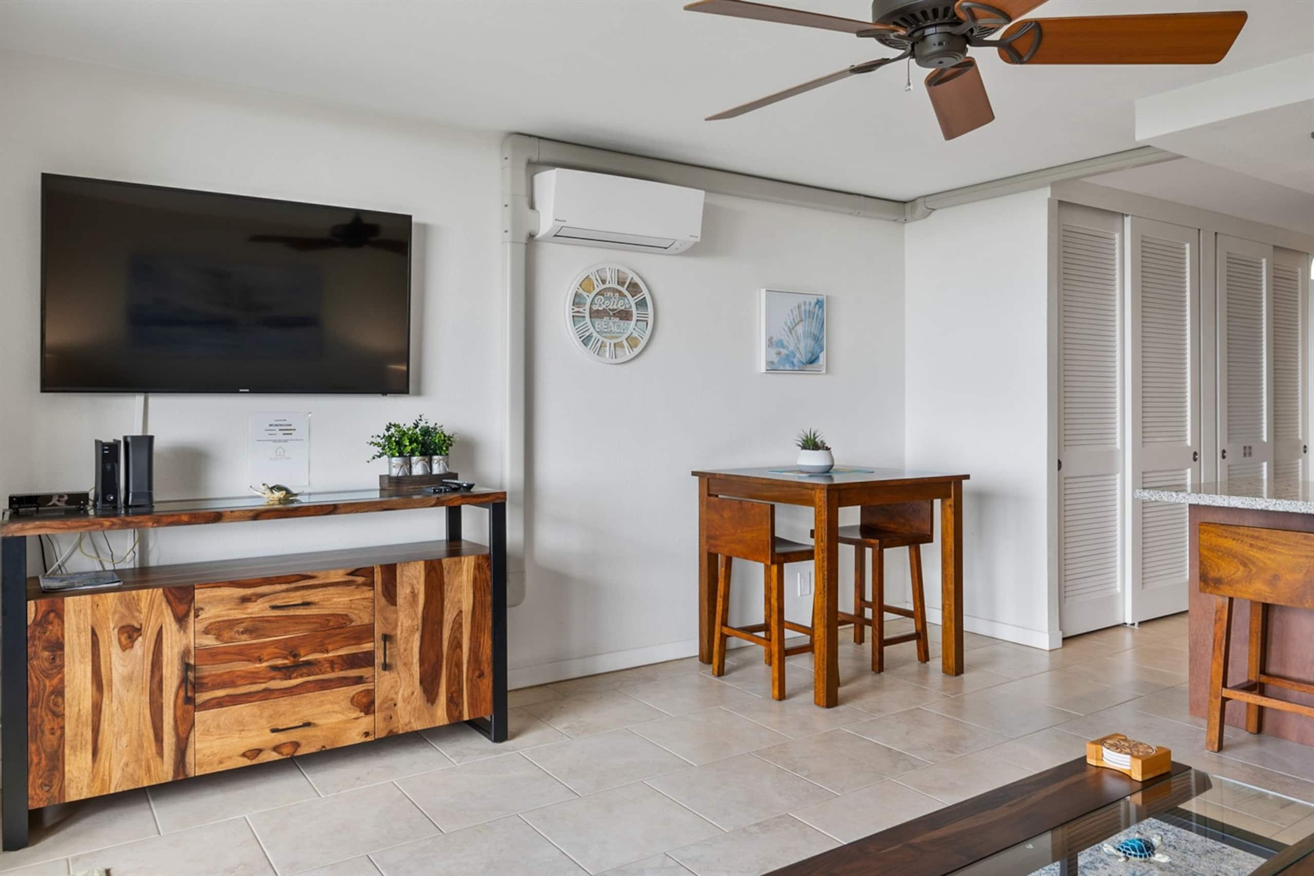 Condo in Kihei · ★4.9 · 1 bedroom · 2 beds · 1 private bath - Image 12