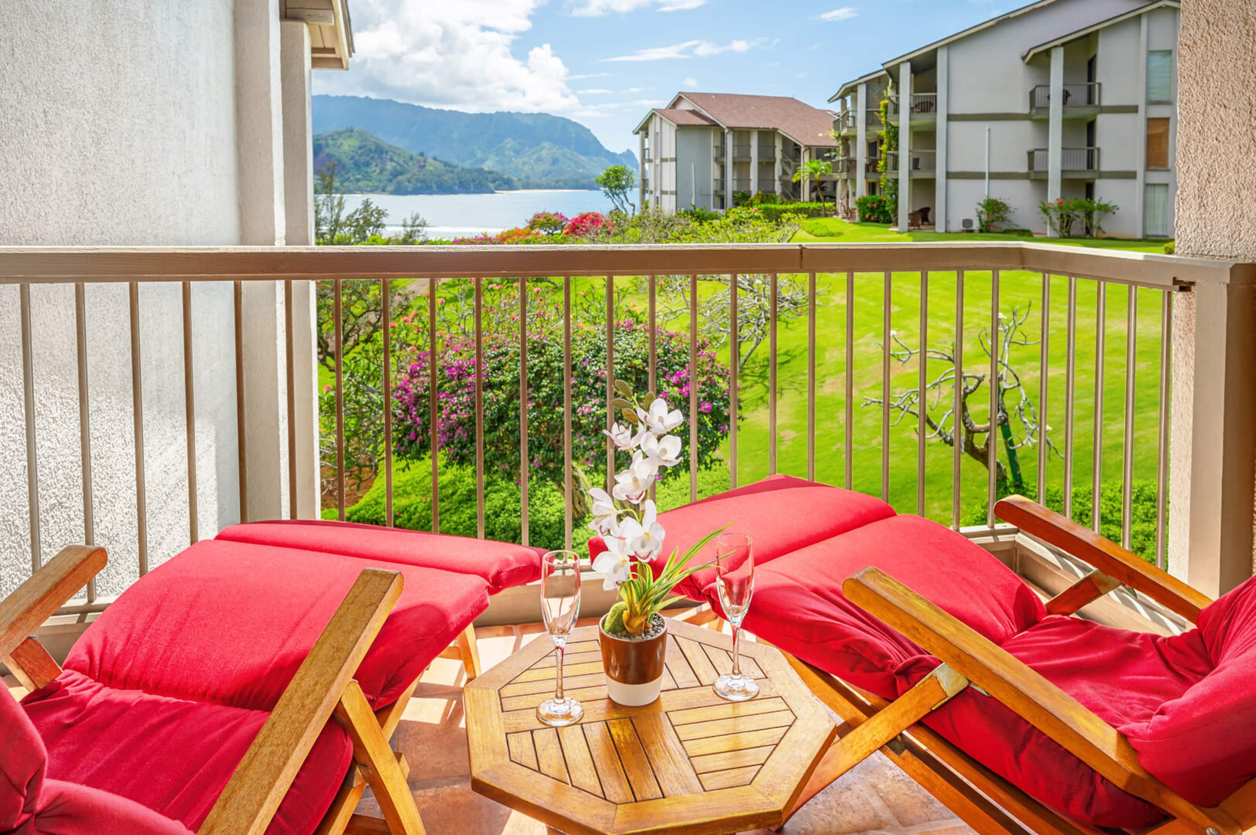 Condo in Princeville · ★4.9 · 1 bedroom · 1 bed · 1 bath - Image 2