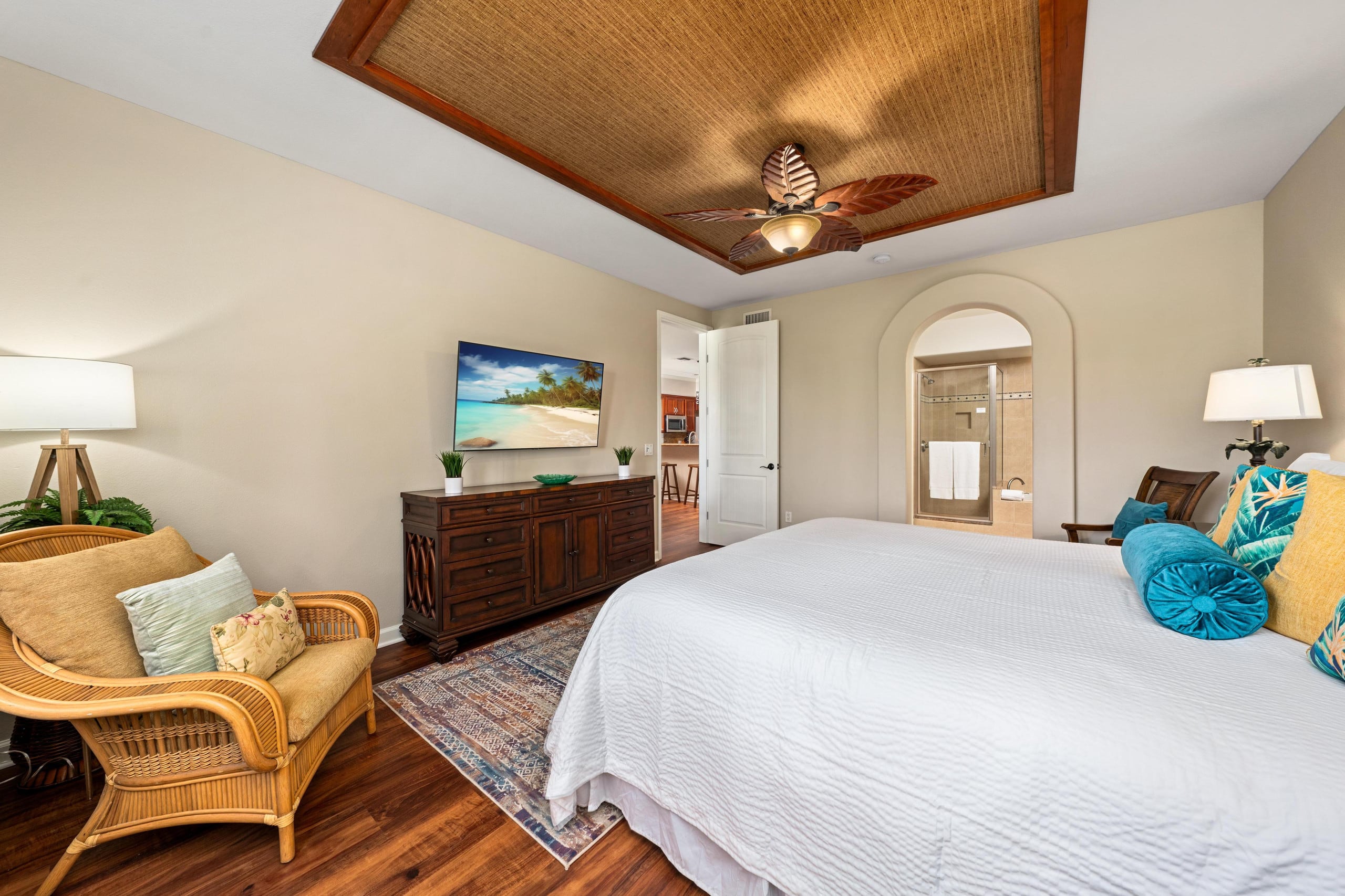 Hilton Pool Pass thru 2026. Golf Discounts. L2 - Photo 5