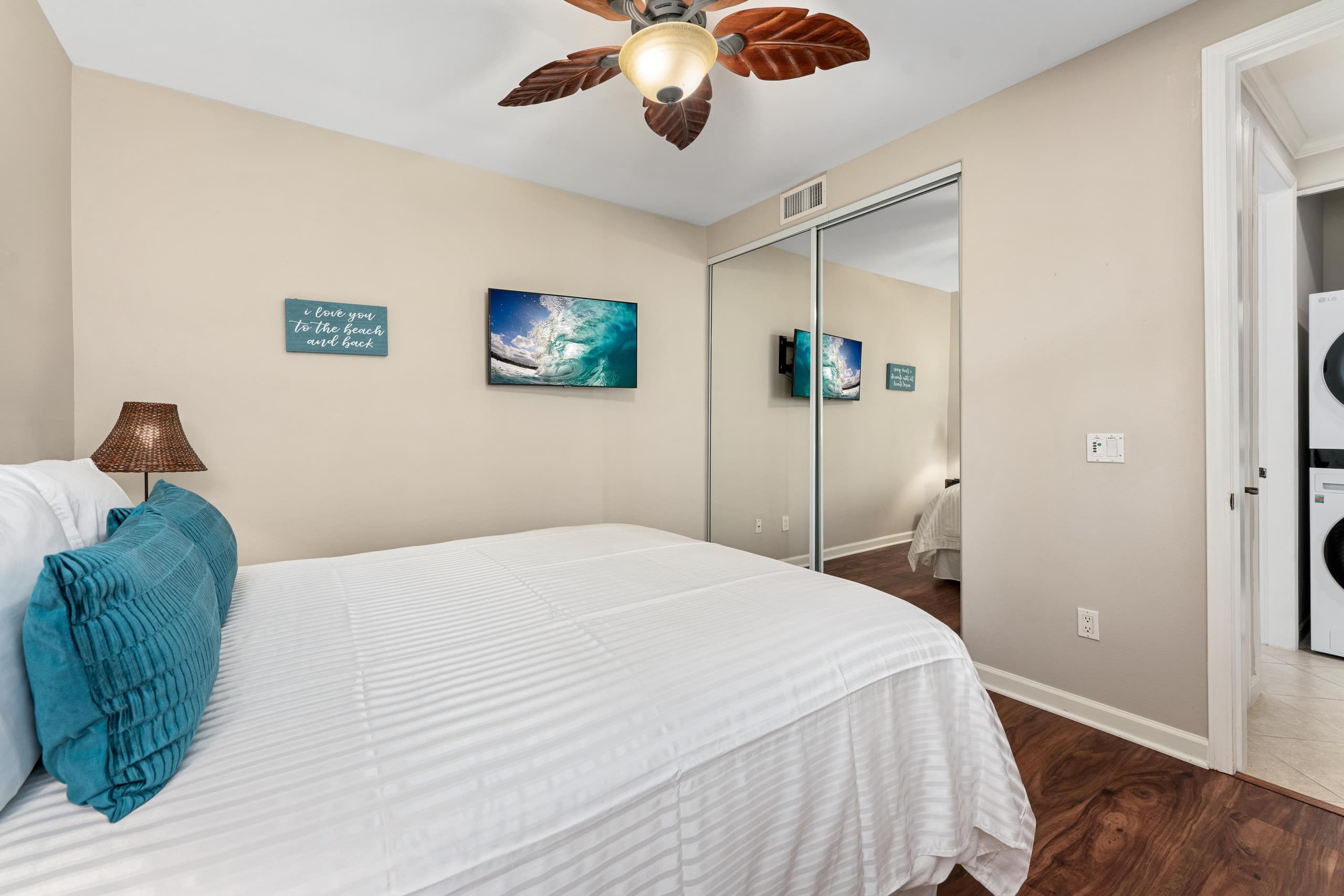 Hilton Pool Pass thru 2026. Golf Discounts. L2 - Photo 9
