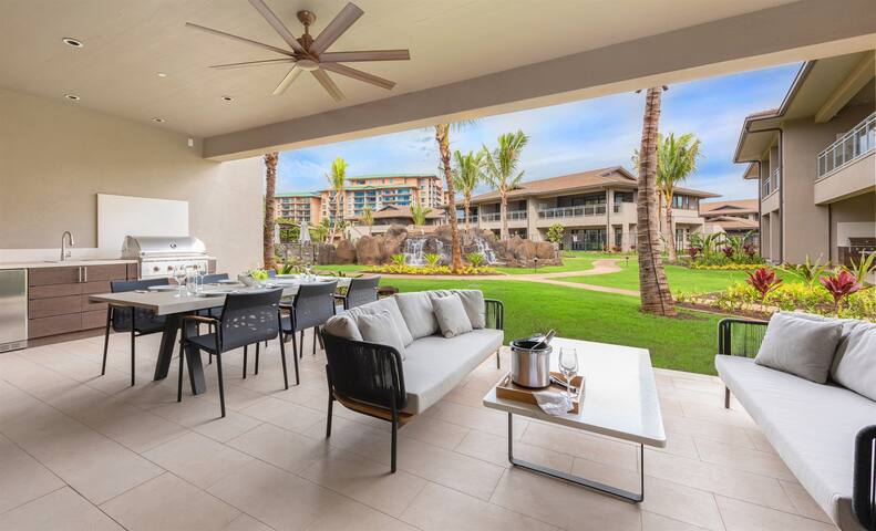 KLVR presents Garden Level Luana Villa 11B gallery image 2