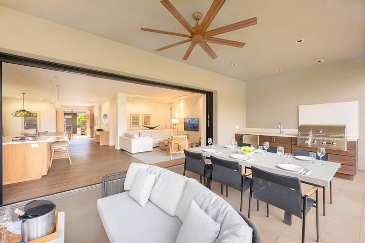 KLVR presents Garden Level Luana Villa 11B gallery image 5